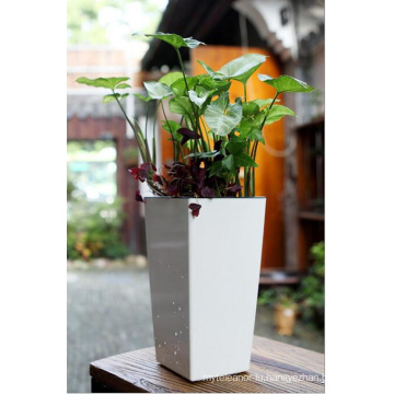 (BC-F1051) Fashionable Design Plastic Self-Watering Flower Pot